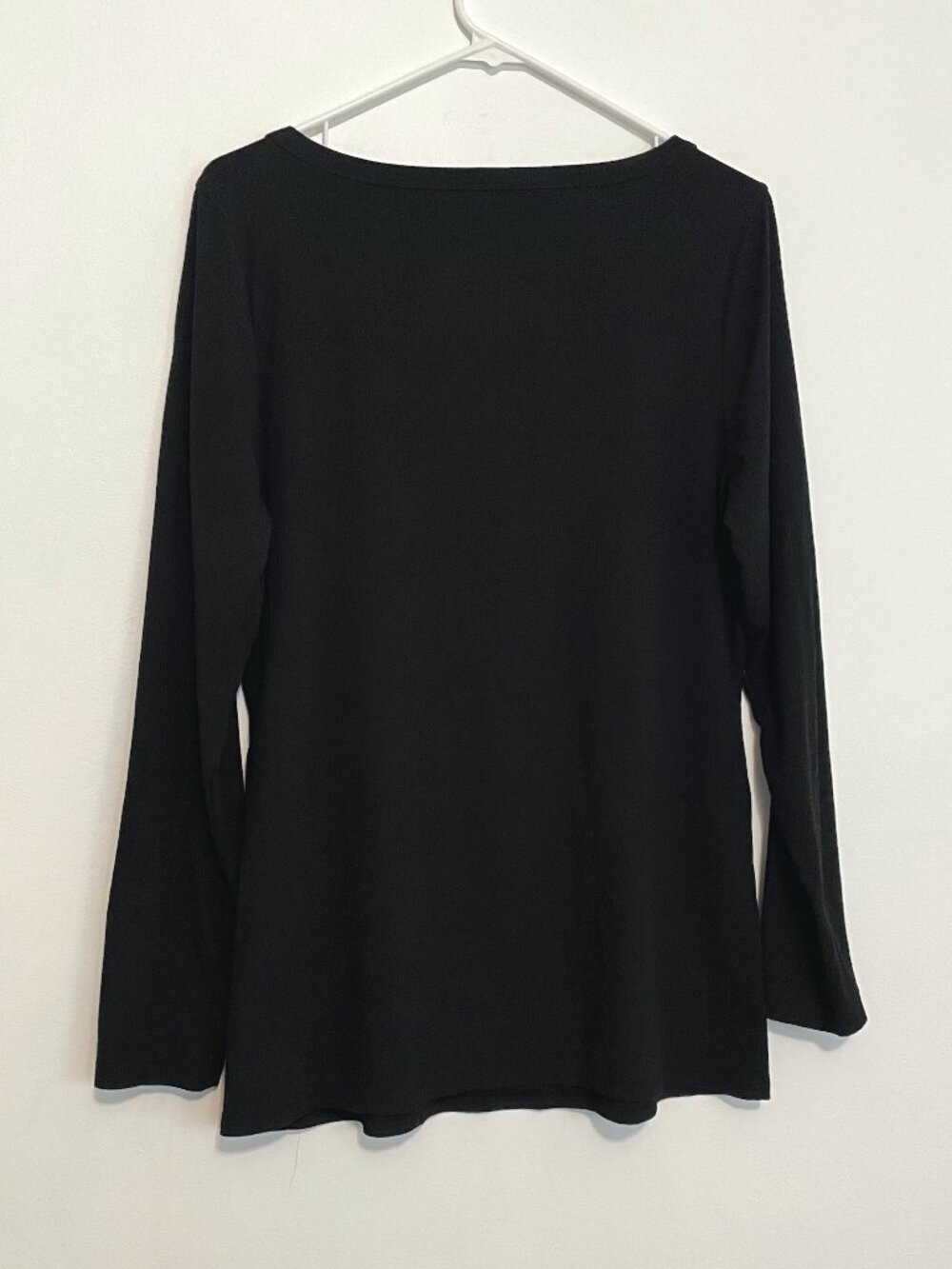TORRID 1 Plus Size Ribbed V-Neck Top Solid Black Rib Long Sleeve Fitted Shirt 1X - Picture 15 of 16
